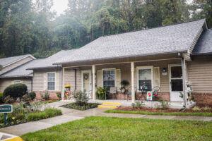 Single story apartment complex with front porch