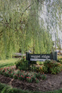 Nugget Ridge apartment complex sign